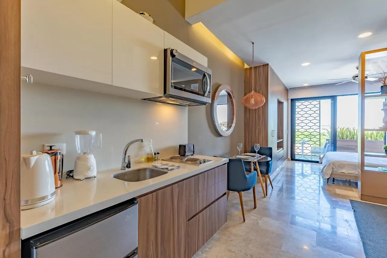 Bahay Condos Steps From The Beach And 5Th Ave 普拉亚卡门 墨西哥