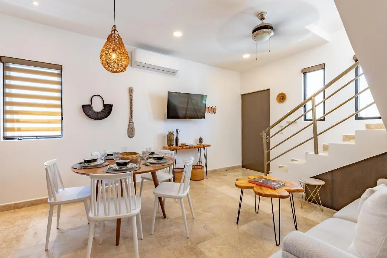 شقة Bahay Condos Steps From The Beach And 5Th Ave بلايا ديل كارمن المكسيك