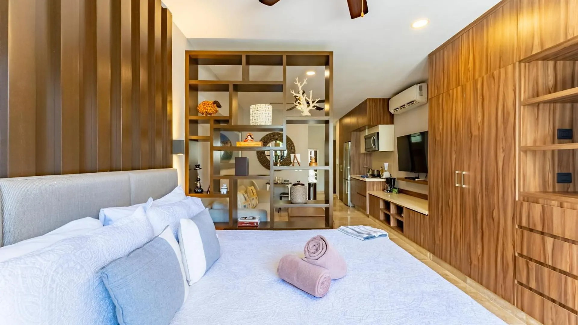Bahay Condos Steps From The Beach And 5Th Ave 普拉亚卡门 公寓