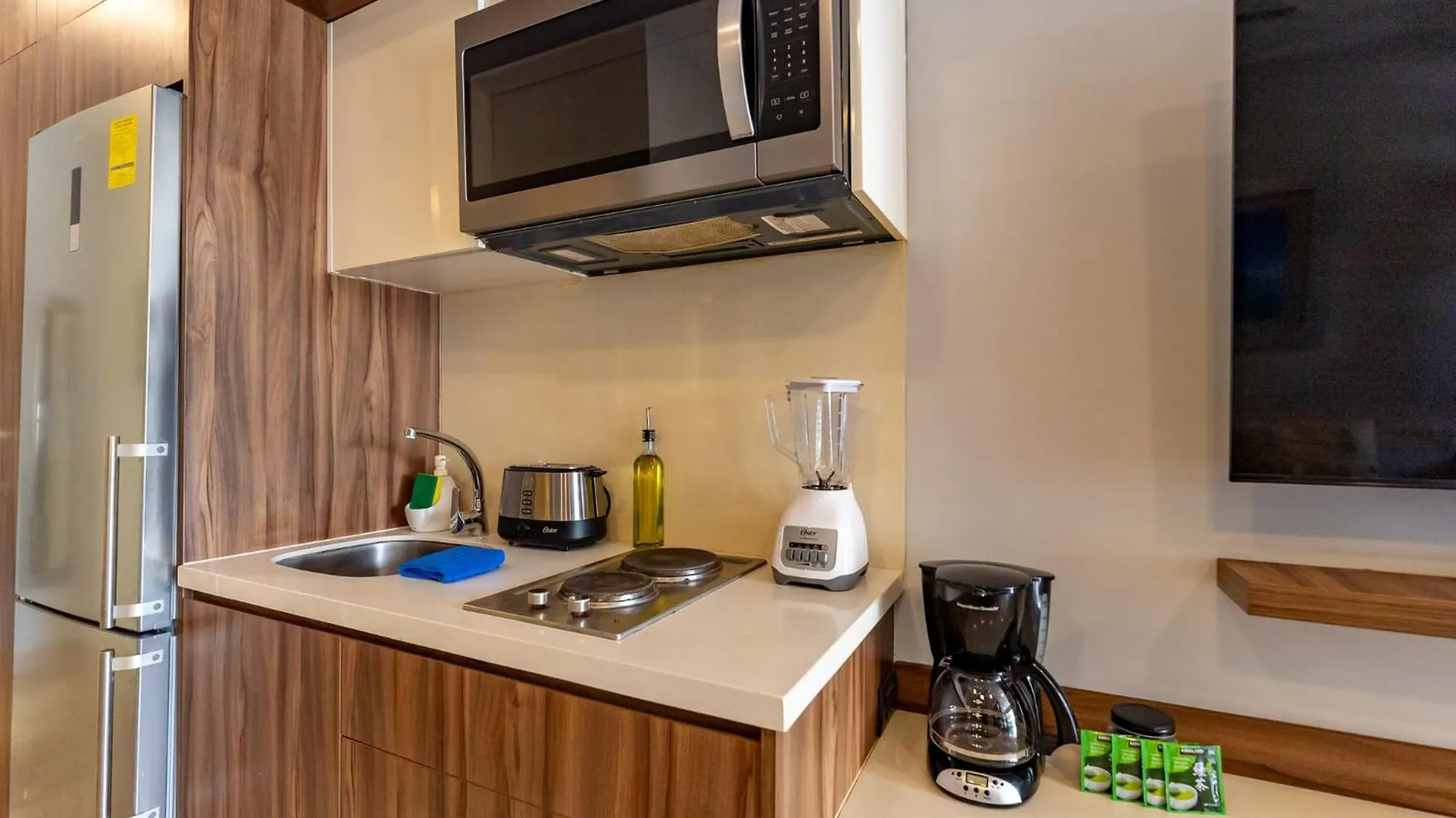 Bahay Condos Steps From The Beach And 5Th Ave 普拉亚卡门 0*,